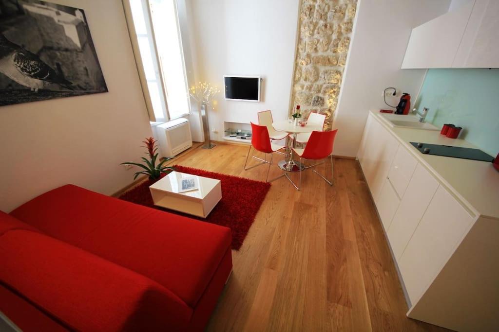 Nije Presa Apartment 2 ドゥブロブニク エクステリア 写真