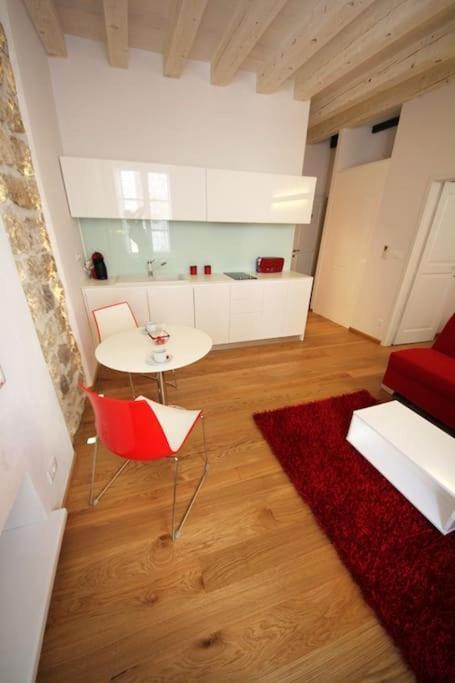 Nije Presa Apartment 2 ドゥブロブニク エクステリア 写真